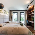 Villa Luxury Living In Historic Heart By Pik Host Shkodër