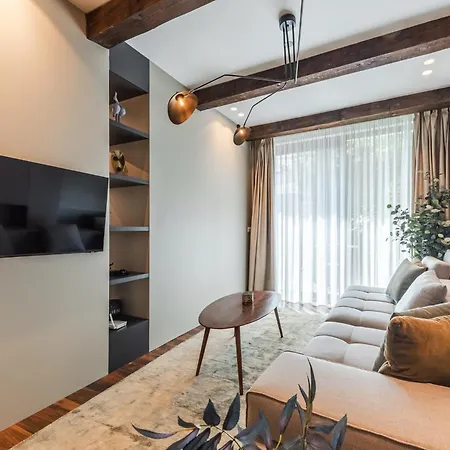 Luxury Living In Historic Heart By Pik Host *